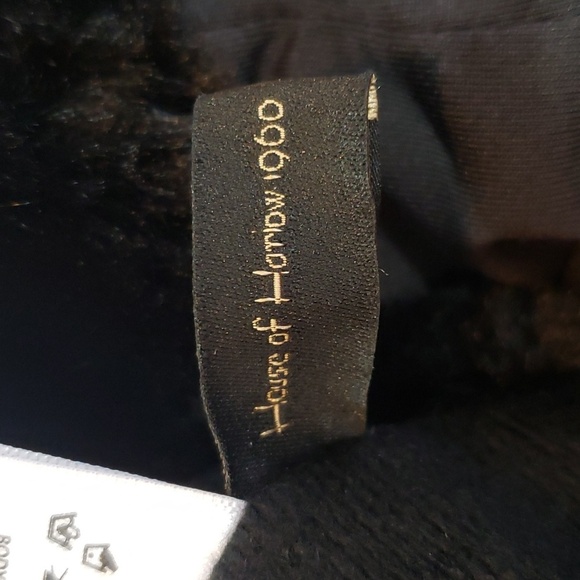 House of Harlow 1960 Black Faux Fur Wristlet with Shearling Trim Gloves, M/L - Picture 3 of 6